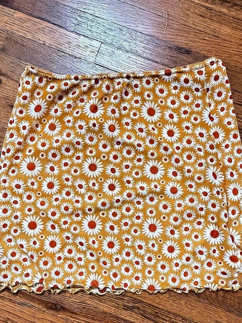 Urban Outfitters UO Daisy Print Mesh Mini Skirt Orange & White Medium
